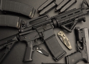 JNH体育-恩比德末节统治攻防，鹈鹕强行终结公牛六连胜