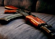 金年会官网-贝恩的枪与老鹰的翼，当新星刺破旧秩序的黄昏