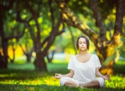 金年会体育-铁壁与利刃的博弈，库尔图瓦关键封神，摩纳哥战术完控波兰