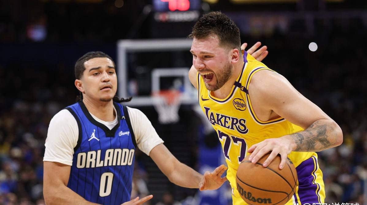 湖人惨遭魔术逆转，主场大败