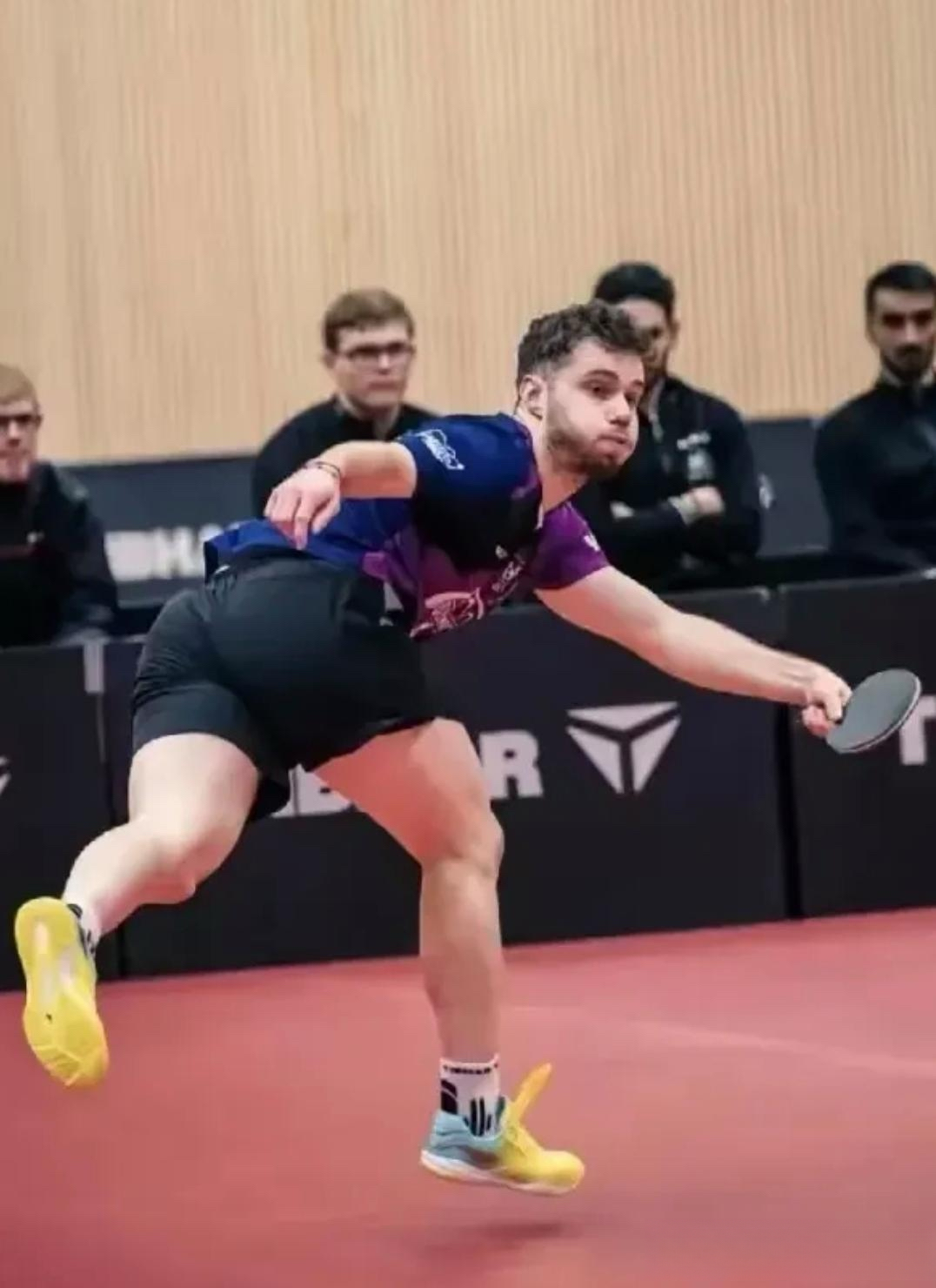 关于奥地利乒乓球队轻取瑞典乒乓球队，波尔完成帽子戏法的信息