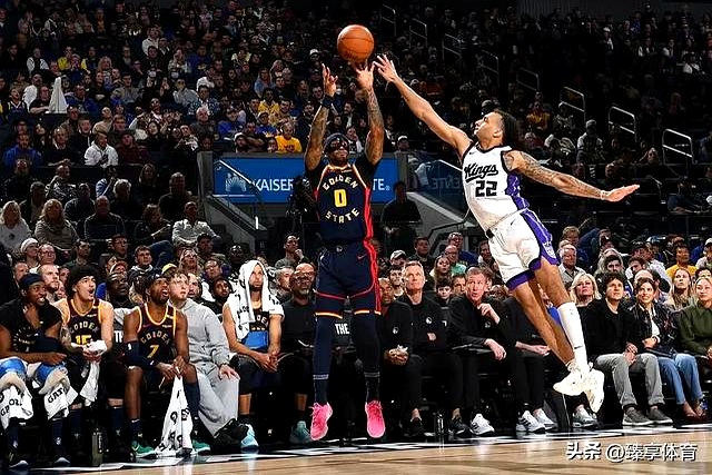 湖人击败雄鹿，勇取三连胜