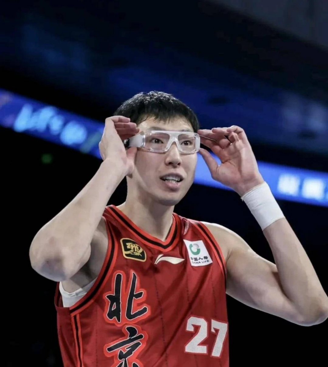 篮网翻盘骑士,周琦刷新纪录 篮网翻盘骑士,周琦刷新纪录