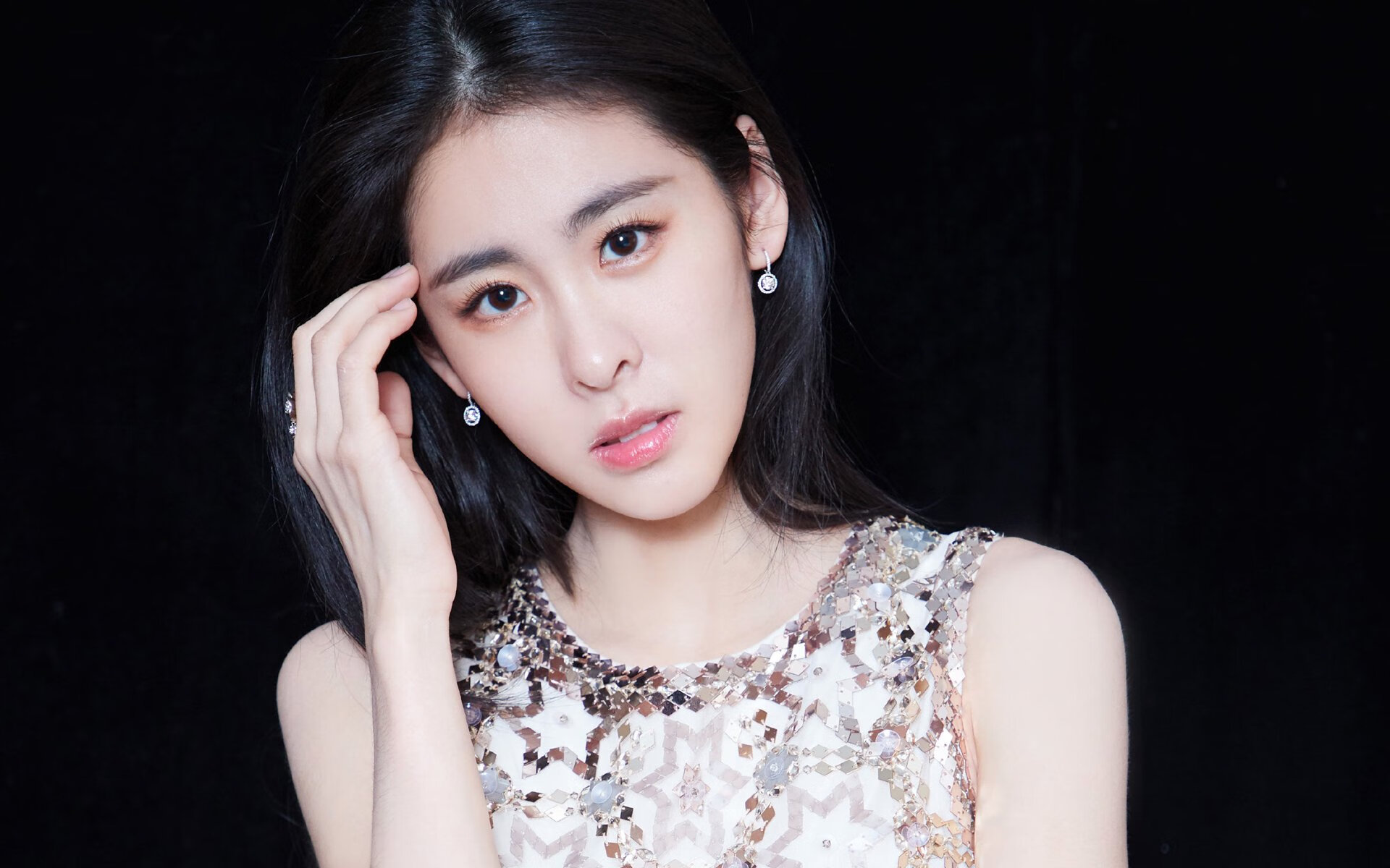 塔图姆末节天神下凡，尼克斯主场力擒开拓者