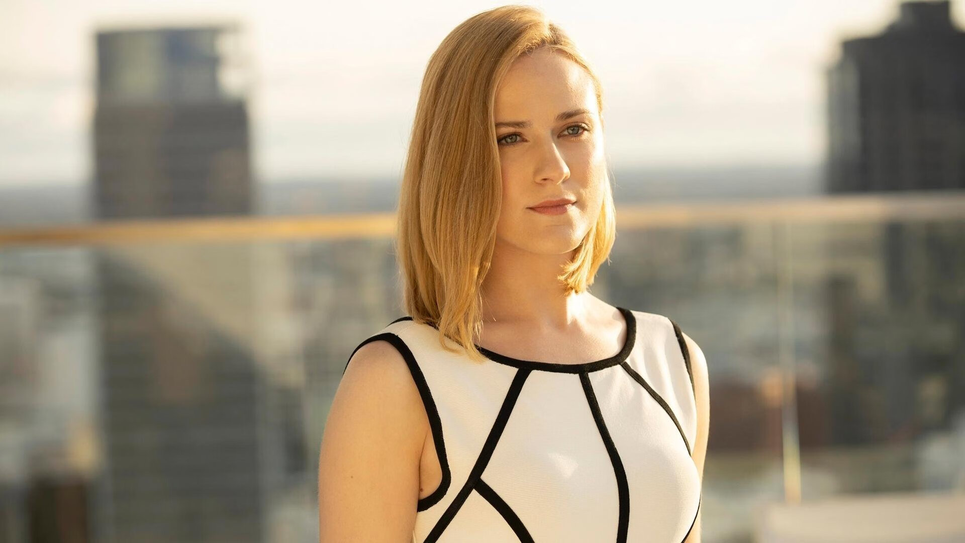 范弗利特爆发难阻太阳灼烧火箭，团队篮球击败孤胆英雄