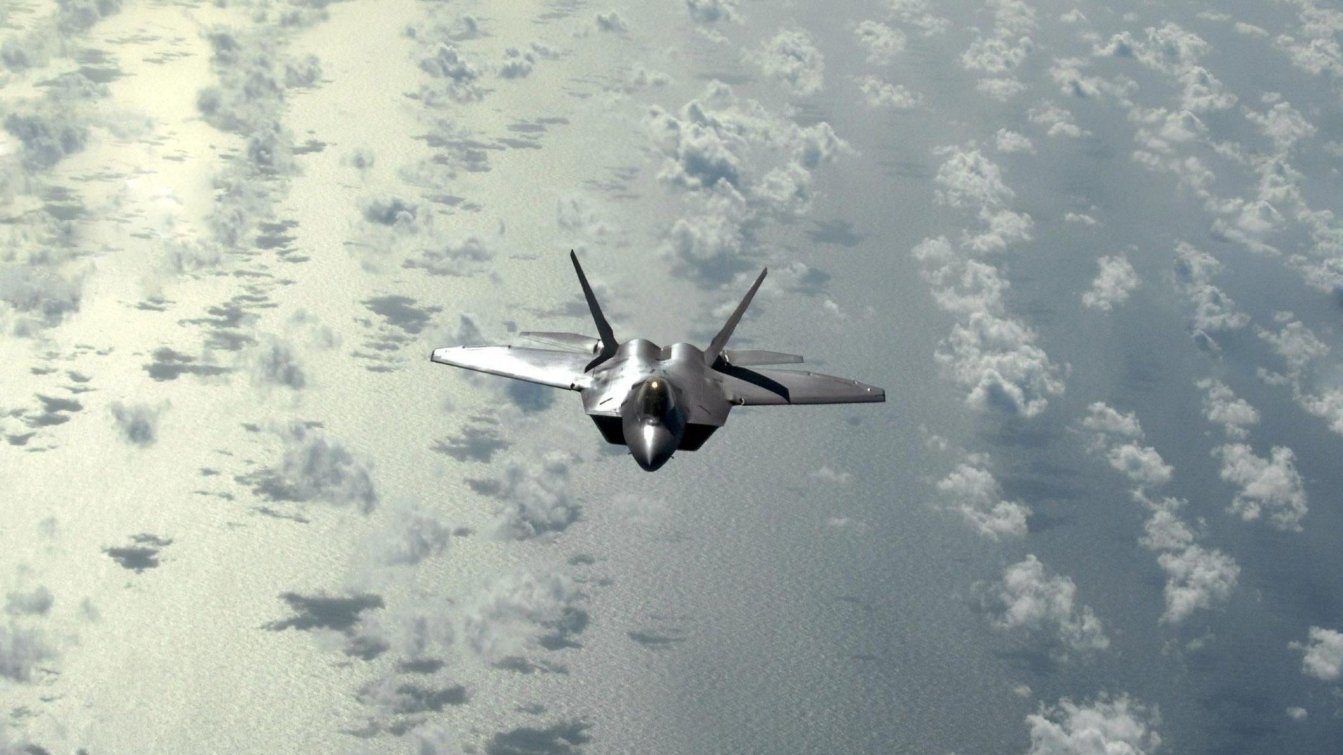 德甲争冠激战正酣，罗马火力压制马竞彰显欧洲足球魅力