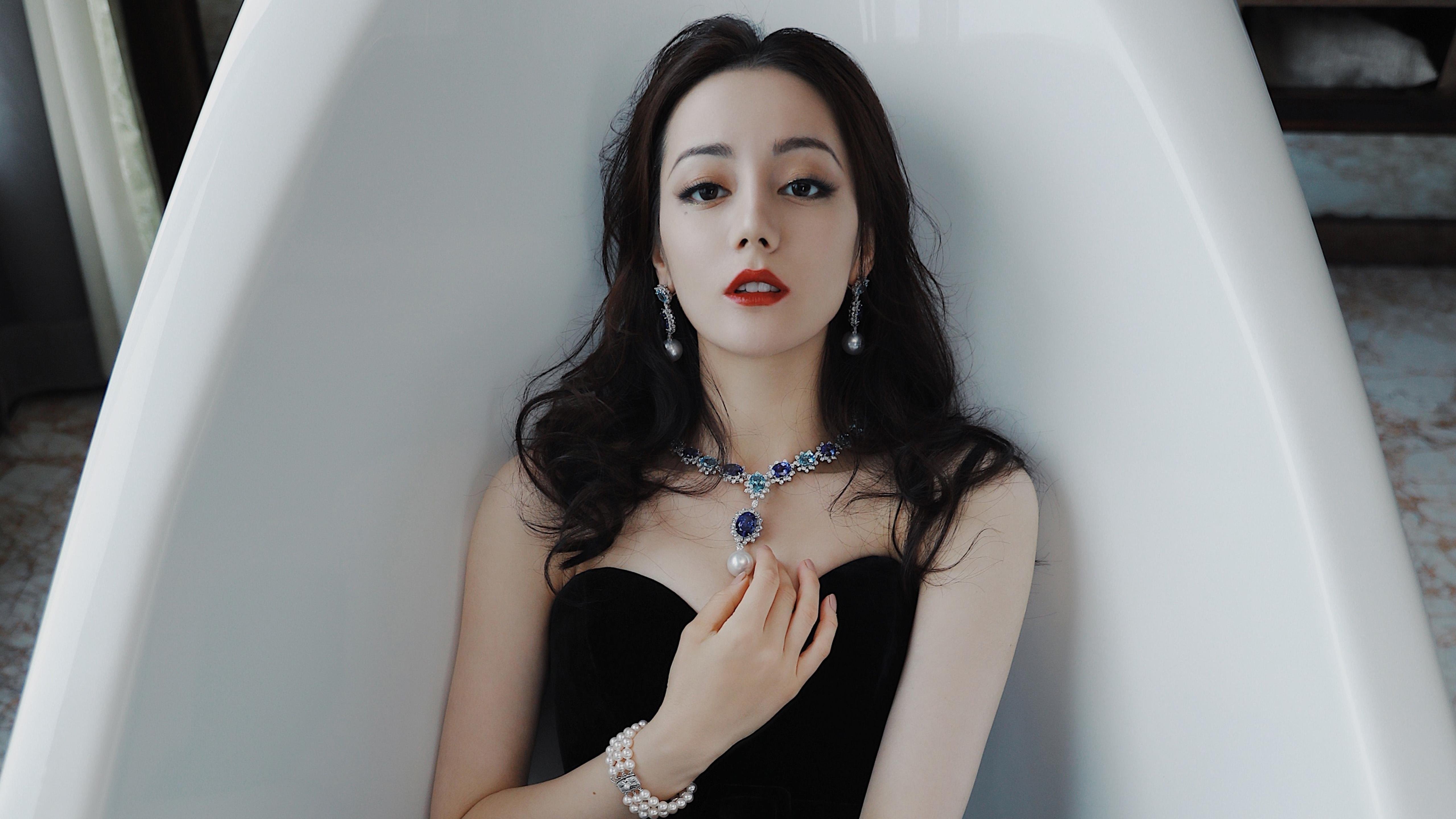 亚洲风暴击穿伊比利亚堡垒,三笘薰的武士刀如何为皇马劈开胜利之路