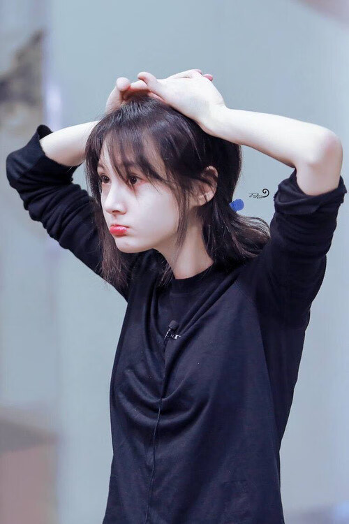 双线奏凯,黄潜铁壁锁乌克兰,维尼修斯锐刃定江山