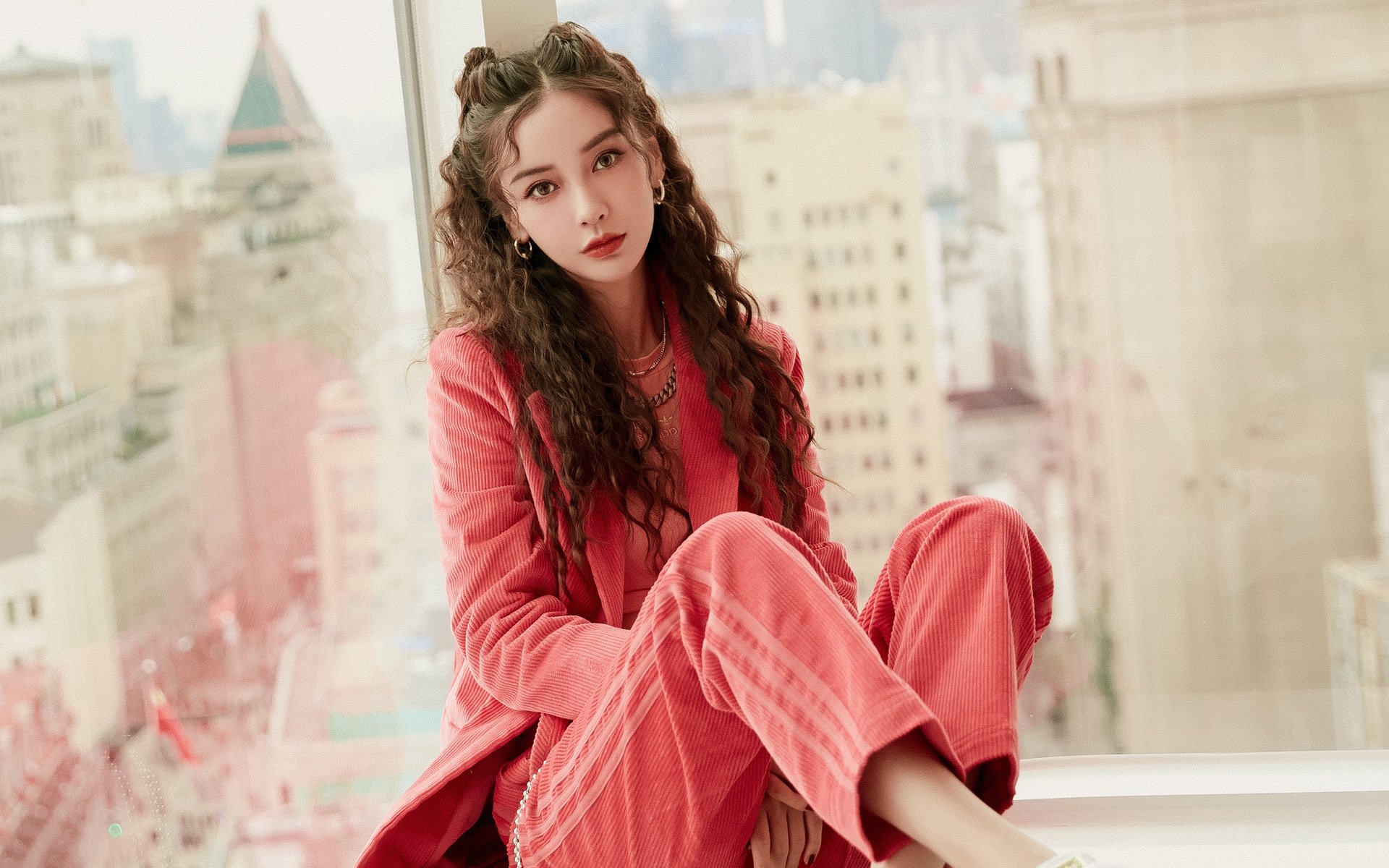 当红牛遇见长城，一场虚拟对决与卡塞米罗的纪录启示