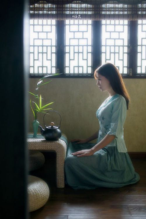 德罗赞完美演绎个人秀,黄蜂铁壁封锁国王溃败