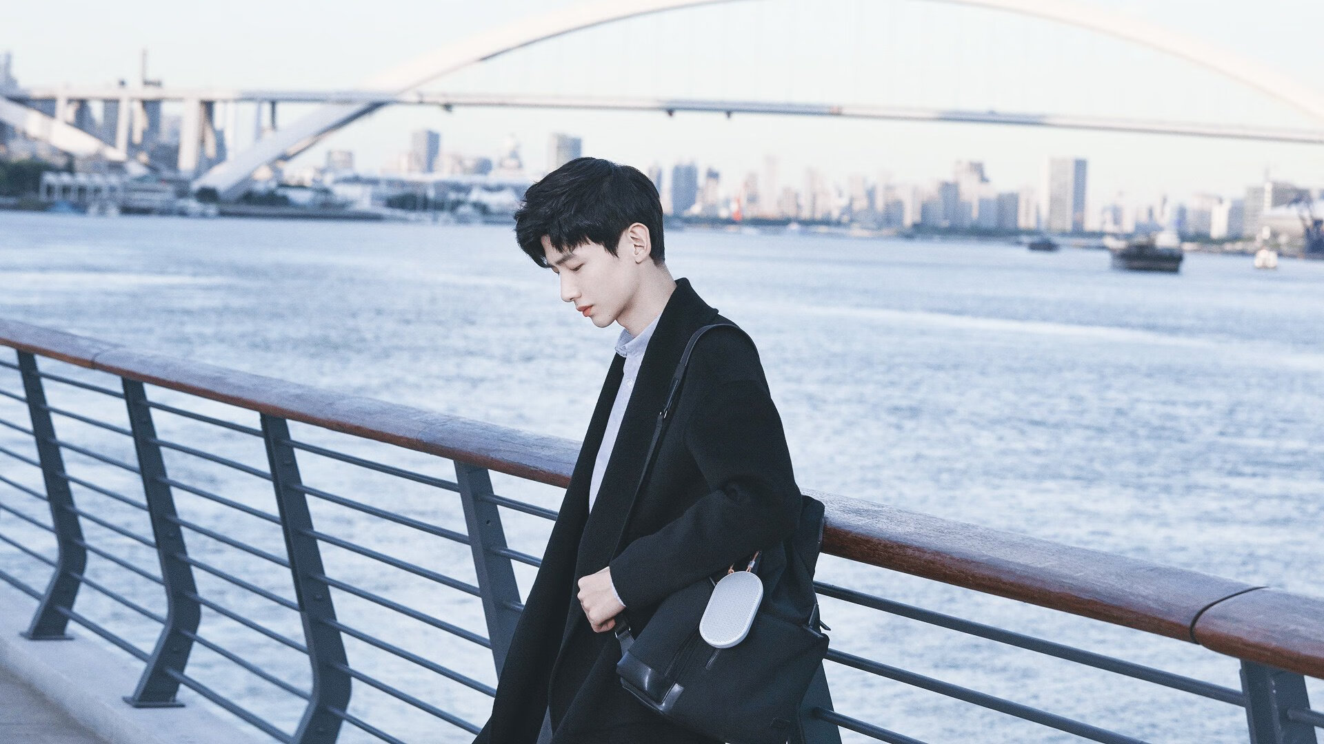 欧冠夜，乌克兰劲旅粉碎尼斯，阿圭罗替补绝杀成关键先生